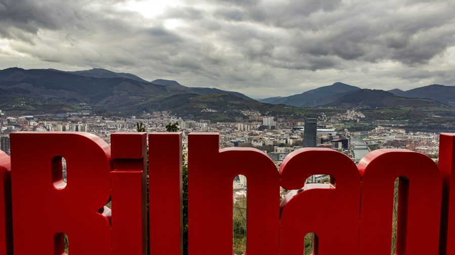 世界杯开户 APP — 行业资质清单示意配图